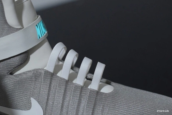 MAG NIKE 0720